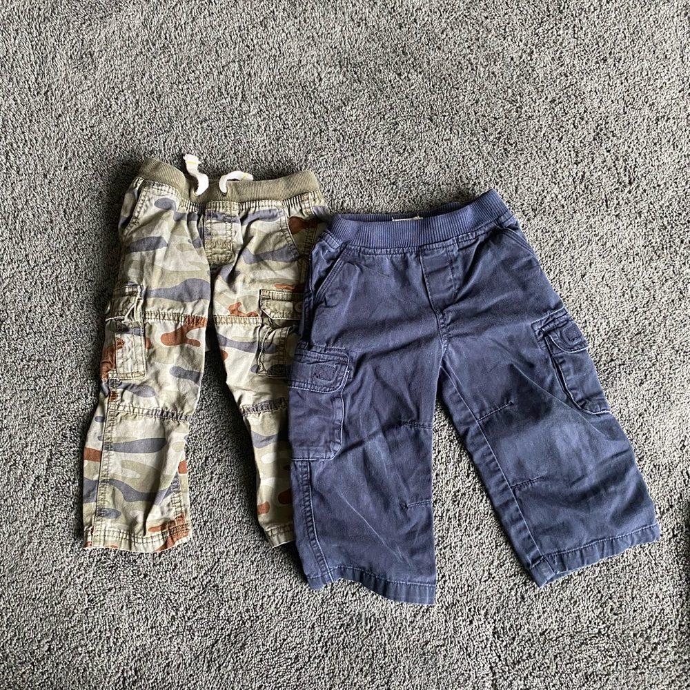 🐸 Carters Camo Cargo Pants & Childrens Place Navy Cargo Pants (24m)🐸